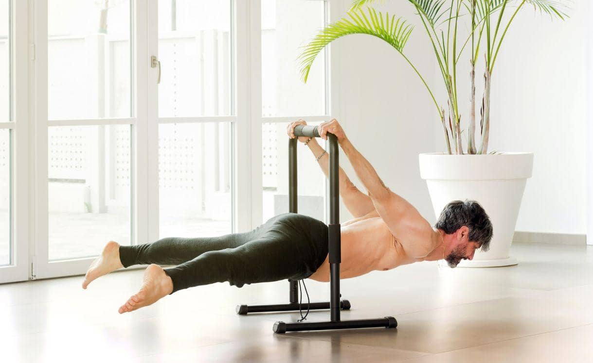 straddle back lever